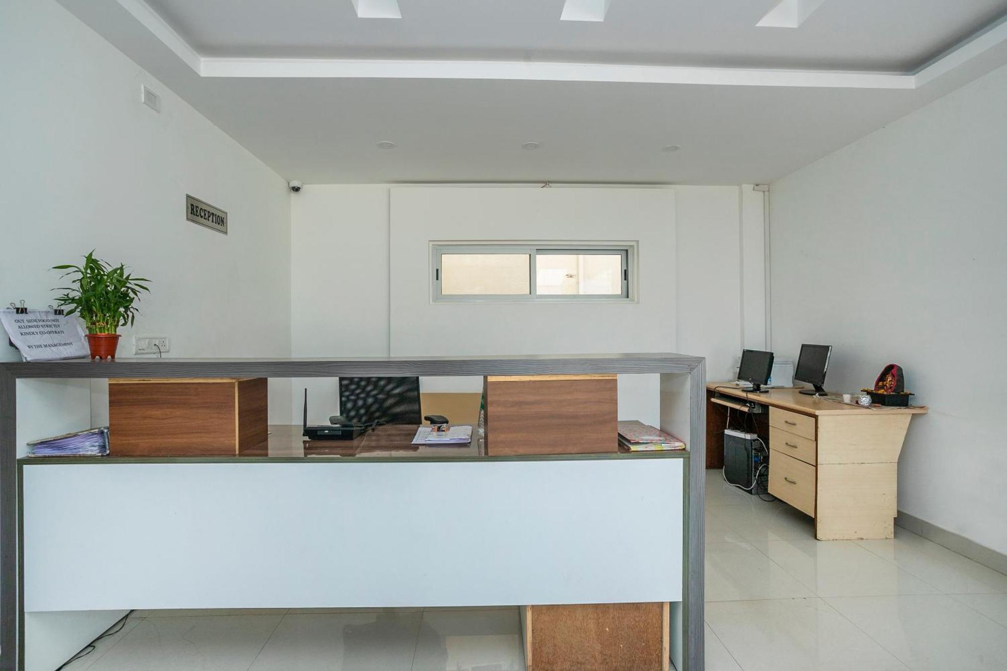 Collection O Cosmopolitan Hotel Devanahalli ภายนอก รูปภาพ