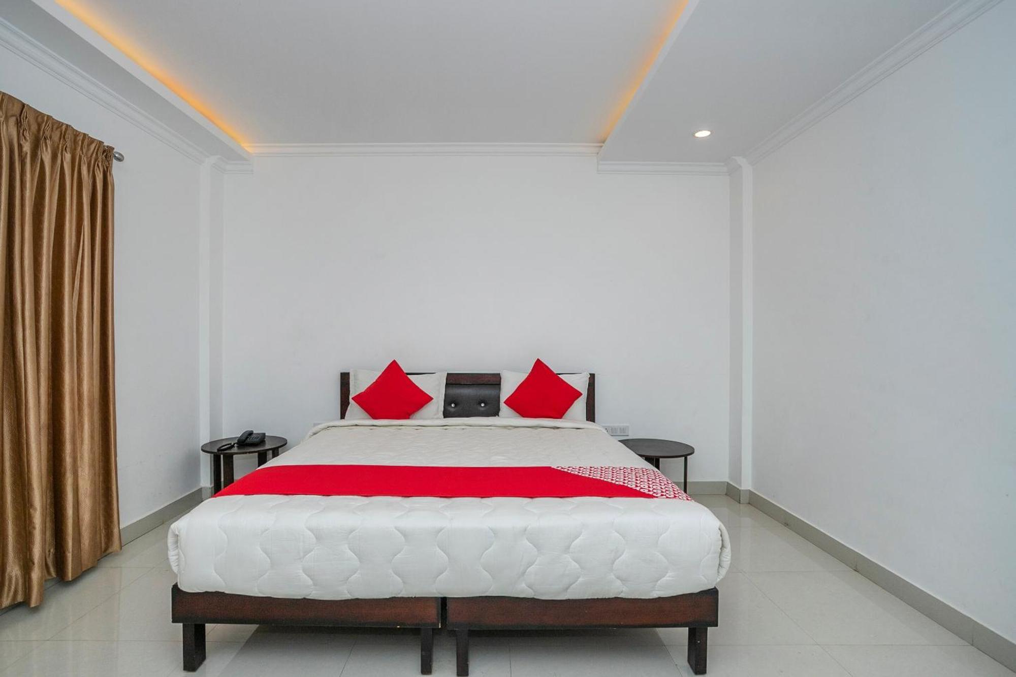 Collection O Cosmopolitan Hotel Devanahalli ภายนอก รูปภาพ