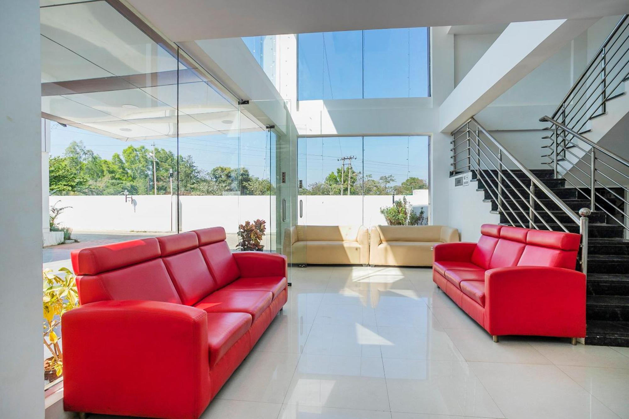 Collection O Cosmopolitan Hotel Devanahalli ภายนอก รูปภาพ